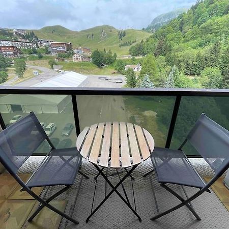 Studio Refait A Neuf Avec Balcon - Famille - Parking Couvert Chamrousse Extérieur photo