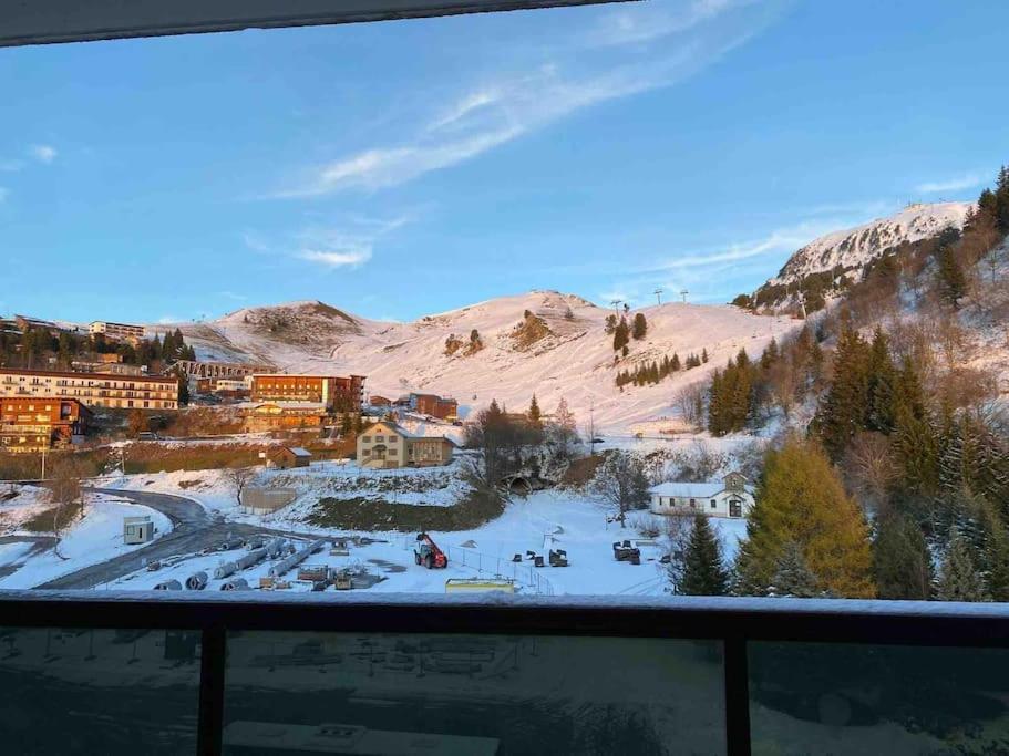 Studio Refait A Neuf Avec Balcon - Famille - Parking Couvert Chamrousse Extérieur photo